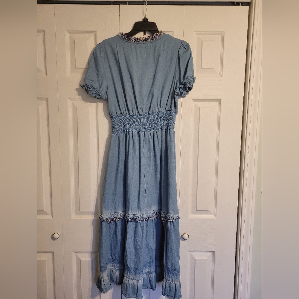 Womens Dress - Picture 2 of 3
